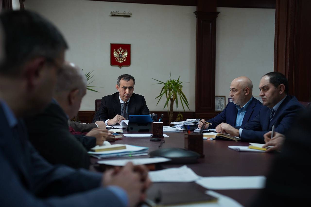 Глава Минимущества провёл планёрку по актуальным вопросам земельно-имущественной сферы